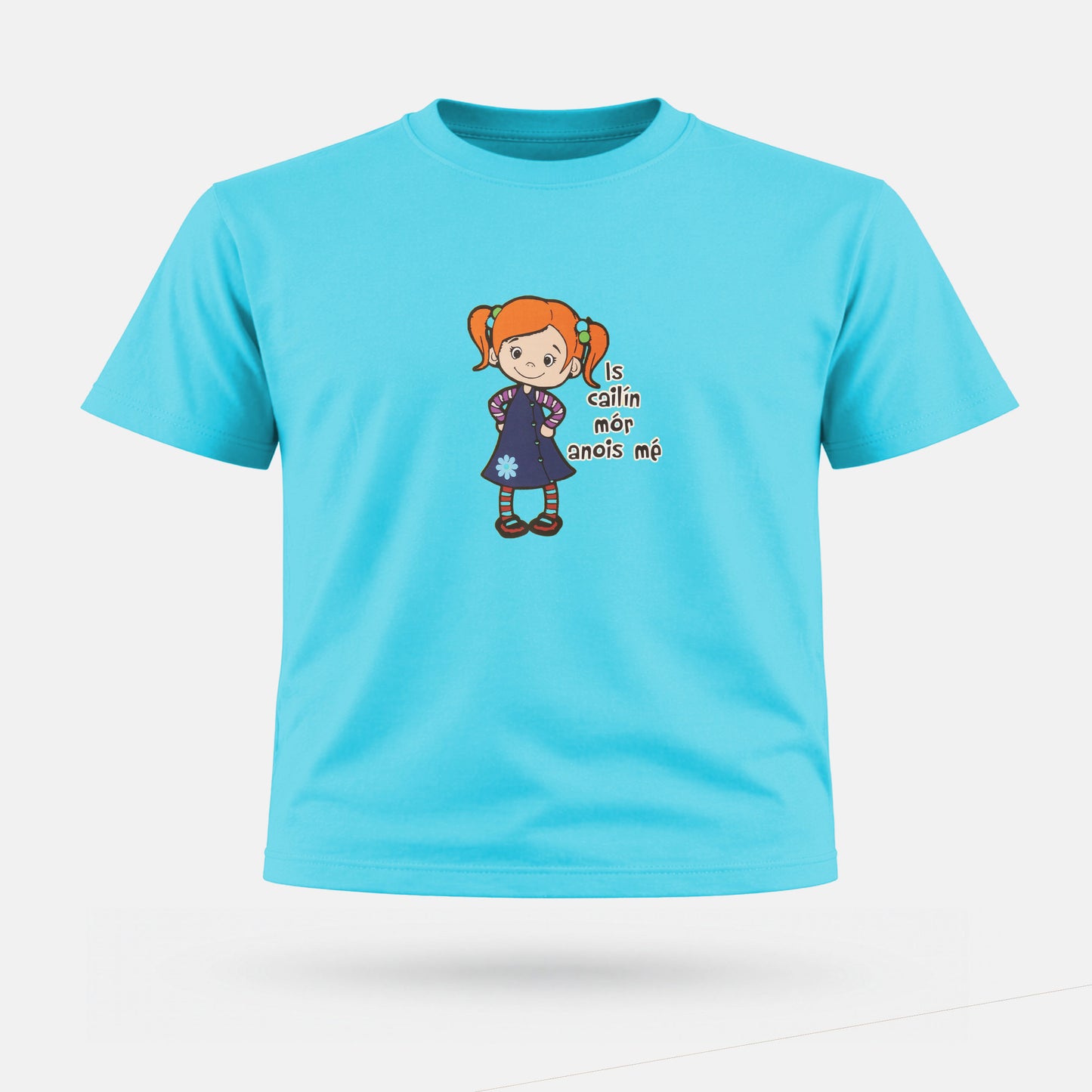 Is Cailín Mór Anois Mé- Kids' T-Shirt