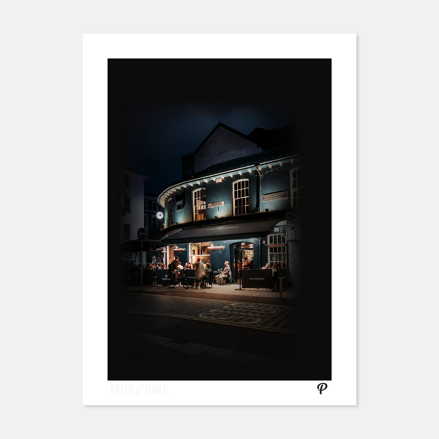 The Roundy Pub print